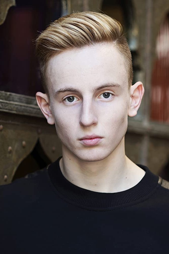 et billede af Tyler Hutchings