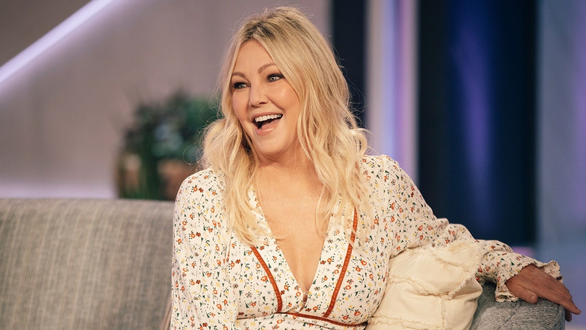 The Kelly Clarkson Show Season 3 :Episode 24  Heather Locklear, JB Smoove, Elaine Welteroth, Becca Stevens