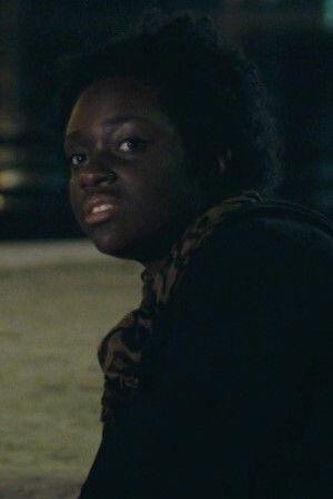 et billede af Carine Ngijol