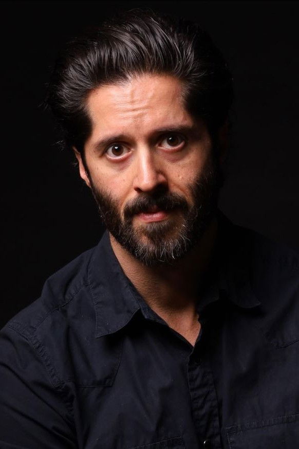 et billede af Darren Benjamin