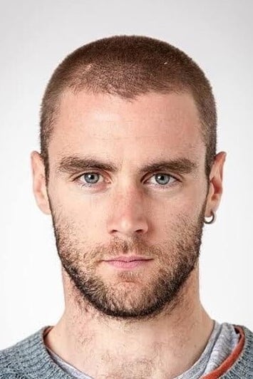 et billede af Aron Hegarty