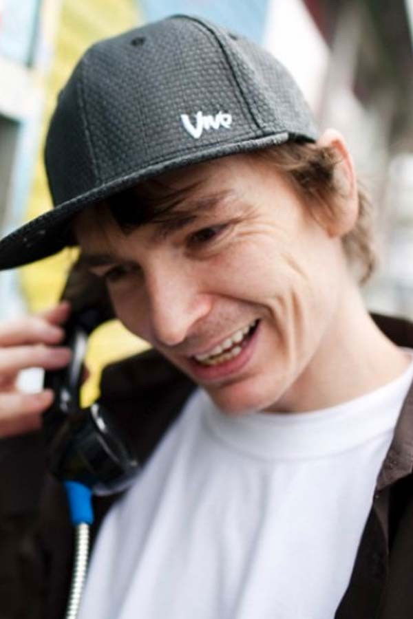 et billede af Corey Sheppard