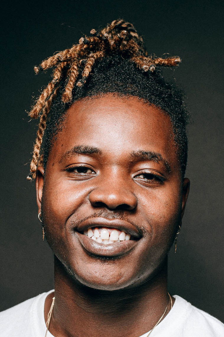 et billede af Michael Kabia Aharoni