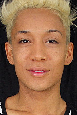 et billede af Andrew Brenton