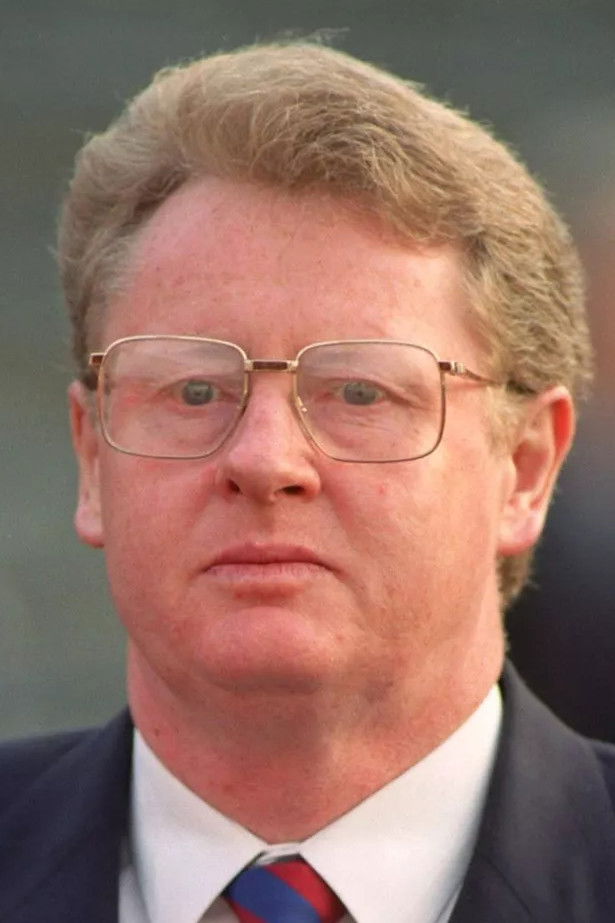 et billede af Graham Kelly