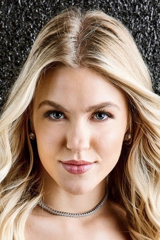 et billede af Jazlyn Ray