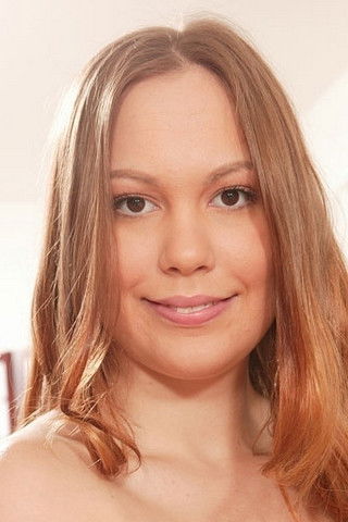 et billede af Kaylee Sanchez