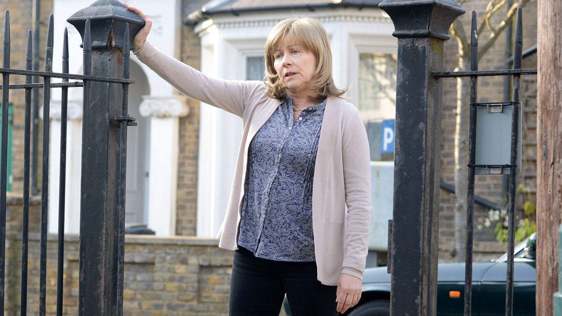 EastEnders Season 30 :Episode 72  02/05/2014