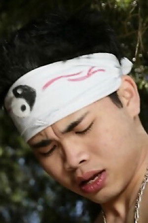 et billede af Tom Tay