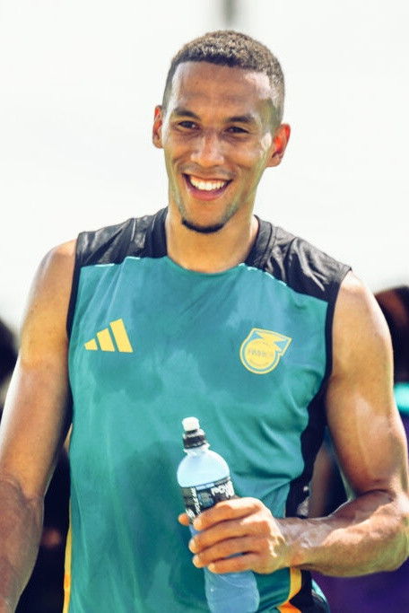 et billede af Isaac Hayden