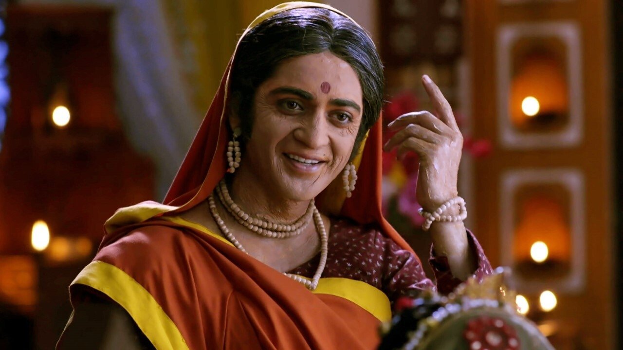 Thumbnail for Achyuta Heals Radha Season 1 Episode 253
