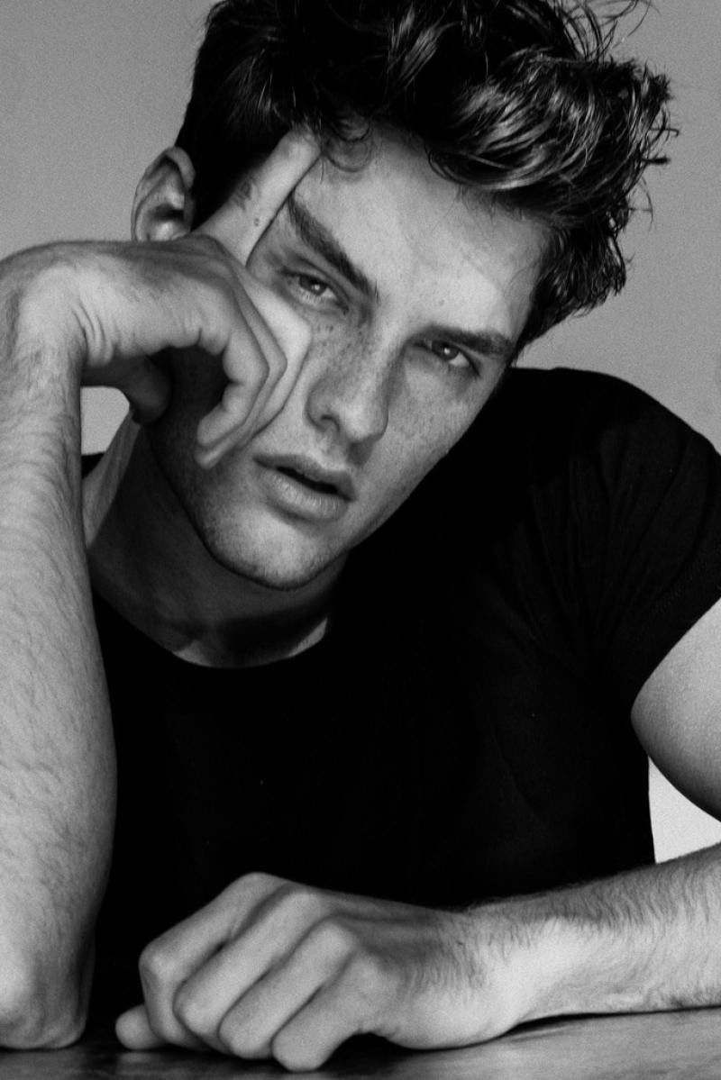 et billede af Diego Niski