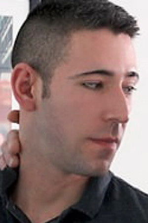 et billede af Kyle Travers