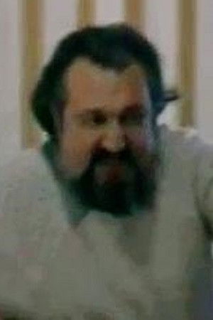 et billede af Yusuf Azizbayev