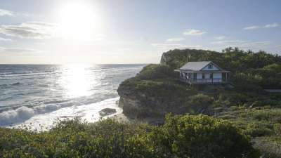Beach Cottage Chronicles S04E03 backdrop