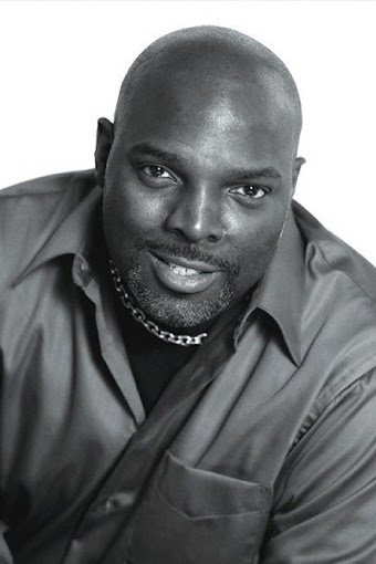 et billede af Walter Mudu