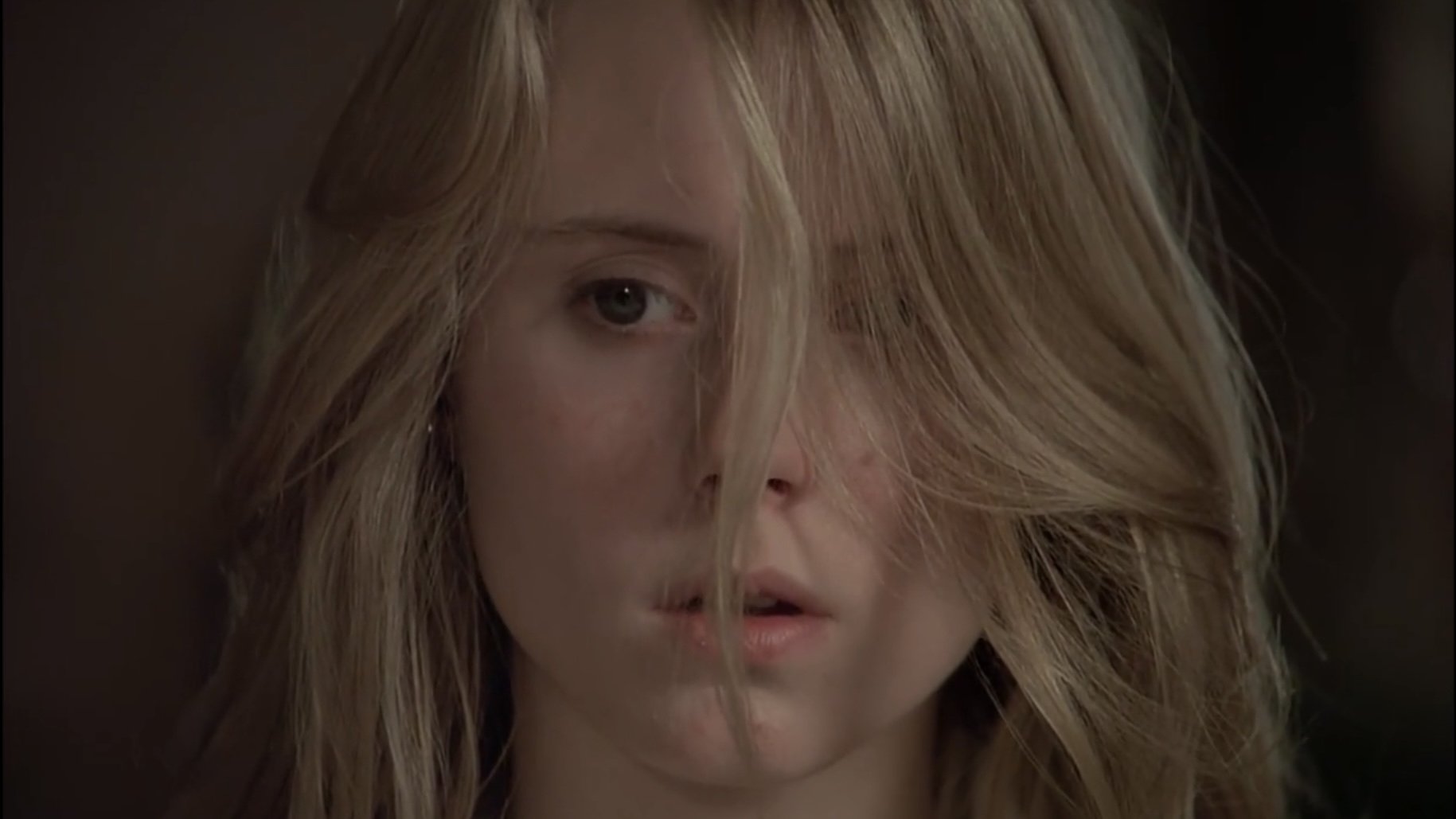 Black Moon (1975)