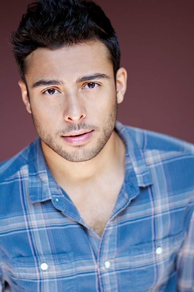 Manolo Herrera's picture in the cast