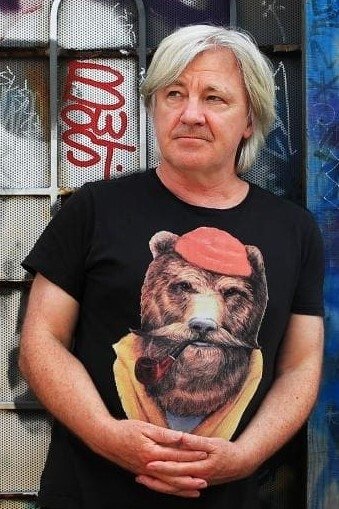 et billede af Geoffrey Wright