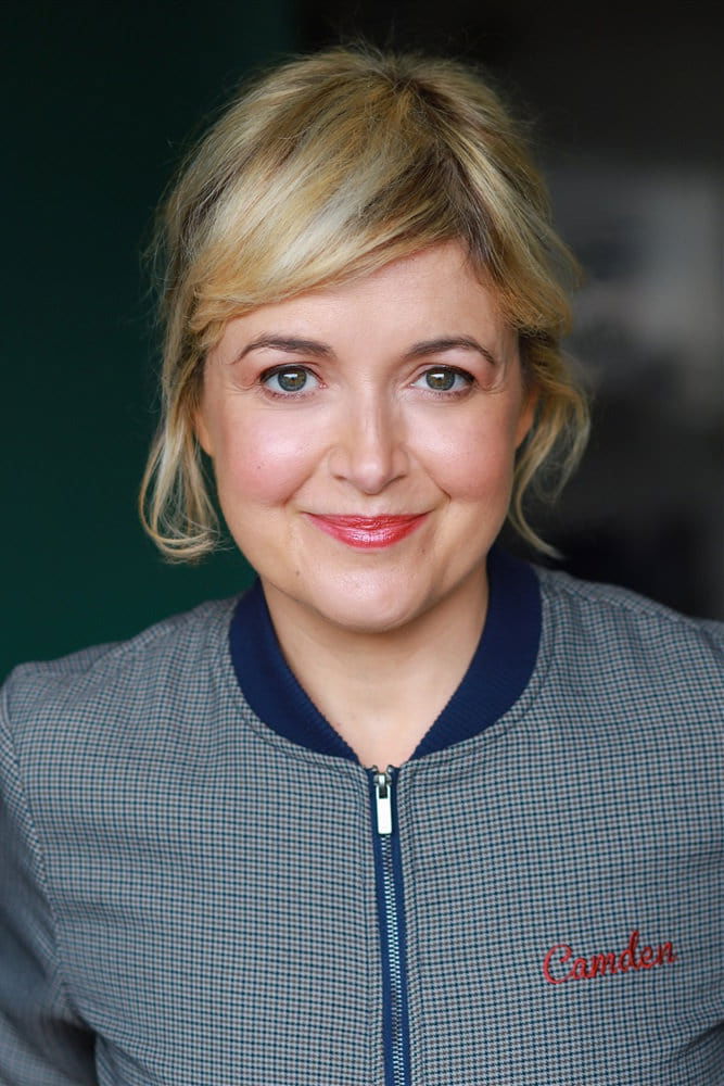 Céline Groussard's picture in the cast
