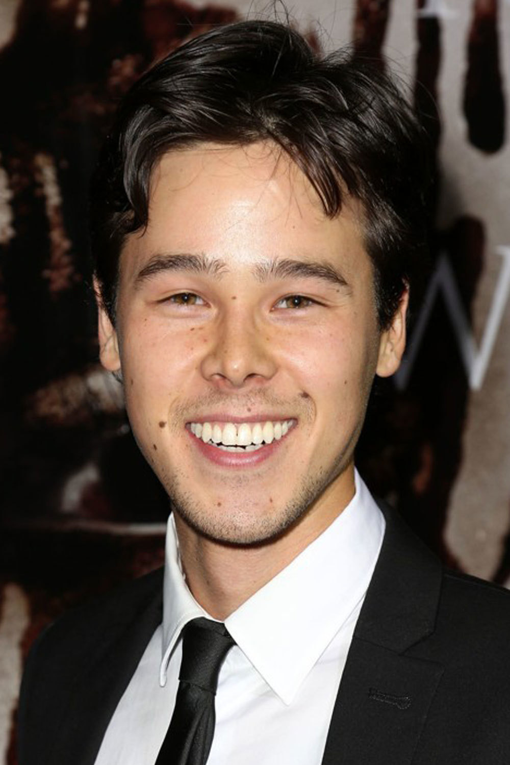 et billede af Philip Nozuka