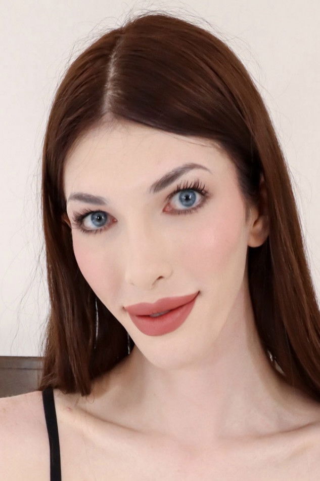 et billede af Ava Holt