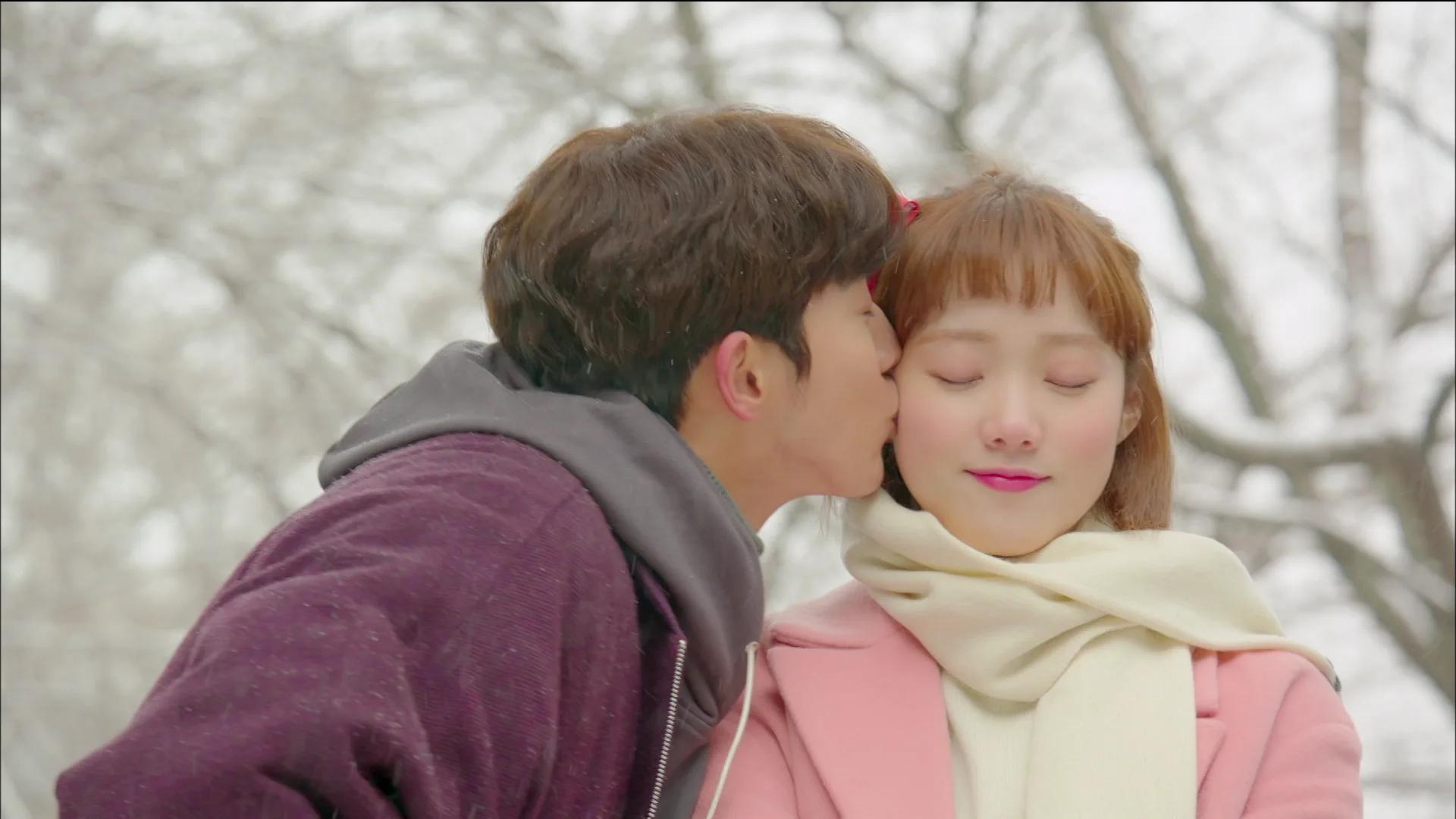 El Hada De Las Pesas Kim Bok Joo - Season 1 Episode 13 : Episodio 13 (2017)