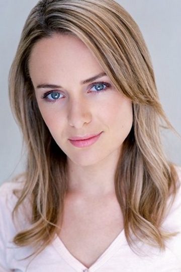 Emma Leonard's picture in the cast