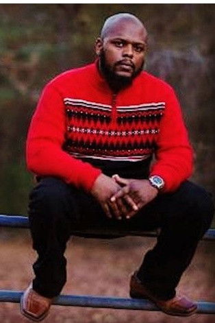 et billede af Derrick Holley