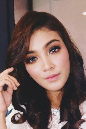 et billede af Eyka Farhana