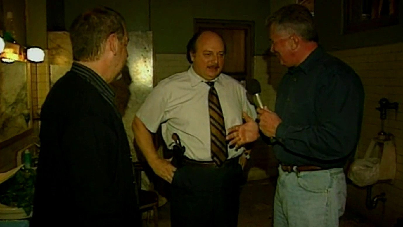 S7E8 · NYPD Blue