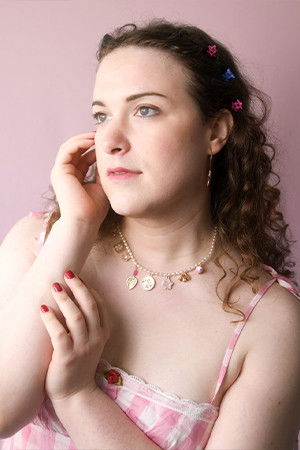 et billede af Esther Fallick