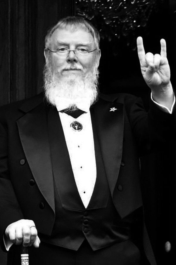 et billede af Peter H. Gilmore