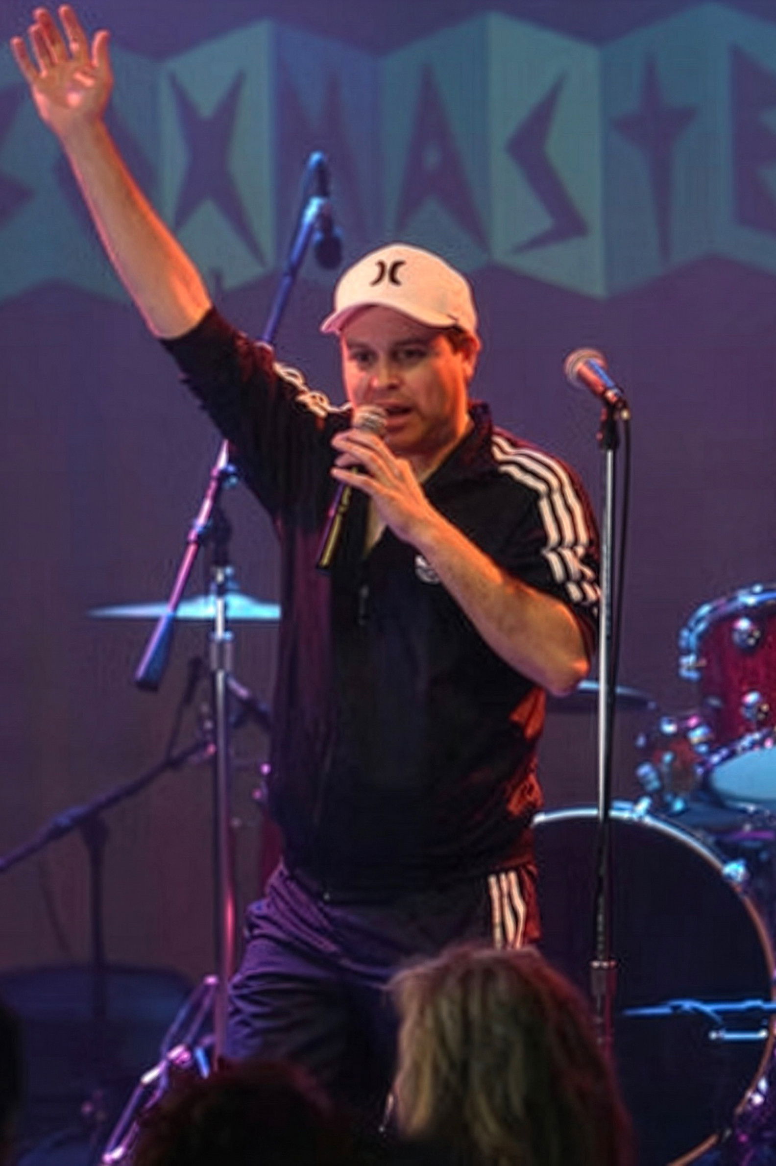 et billede af Zac Adams