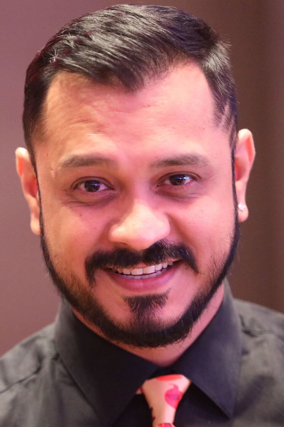 et billede af Anuj Garwata