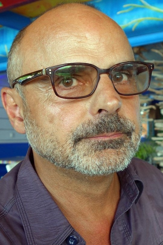 et billede af Jean-Carol Larrivé