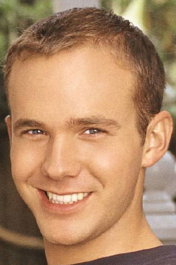 et billede af Corey Summers