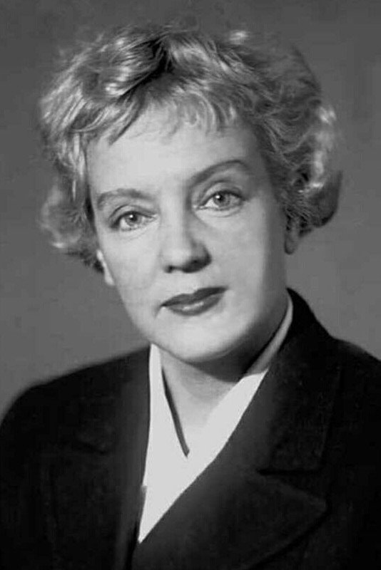 et billede af Marina Ladynina