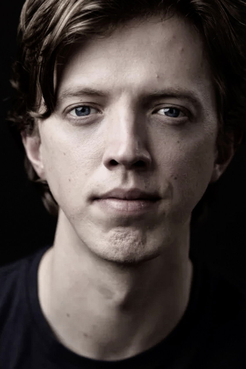 et billede af Eric James Gravolin