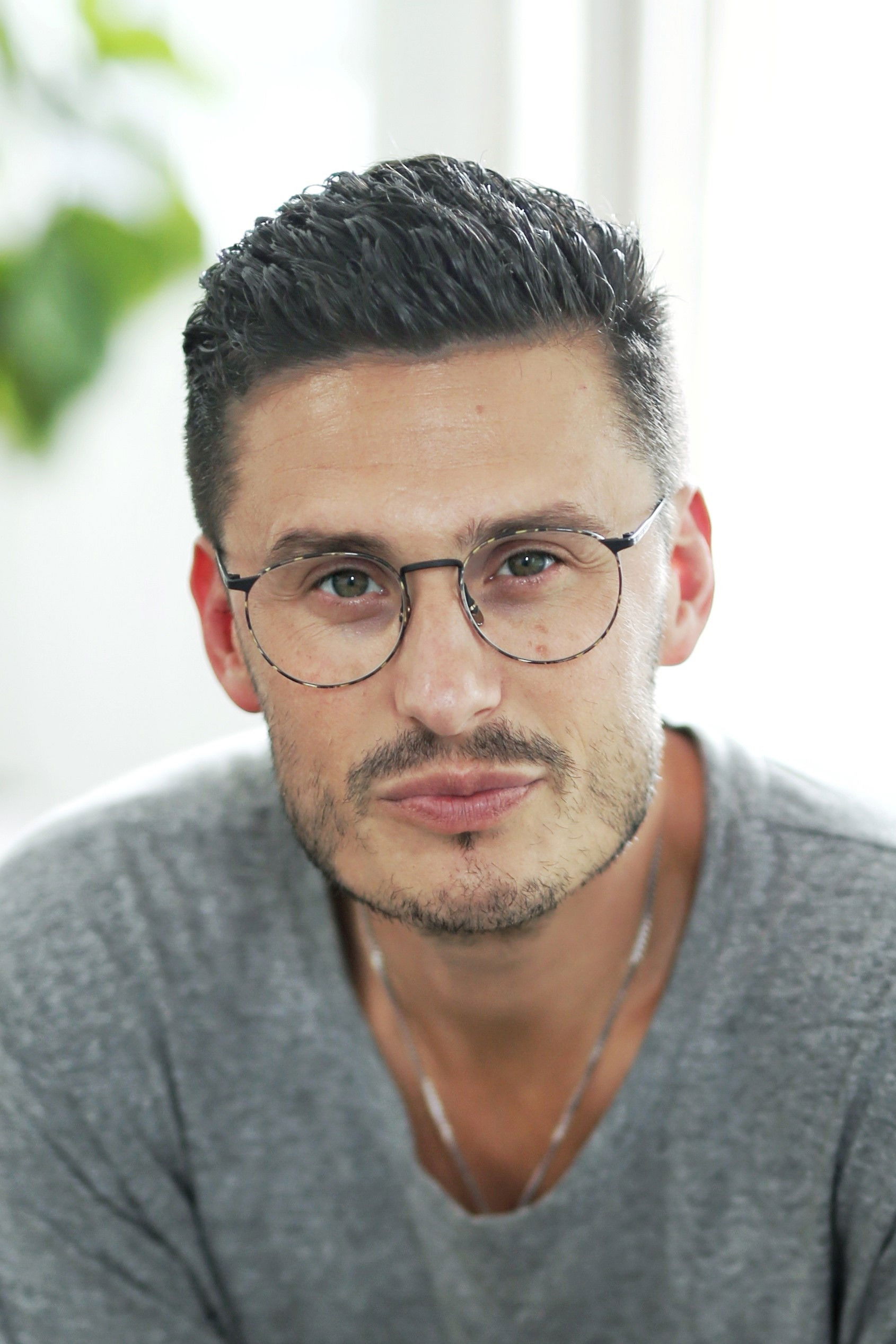 et billede af Chad Veach