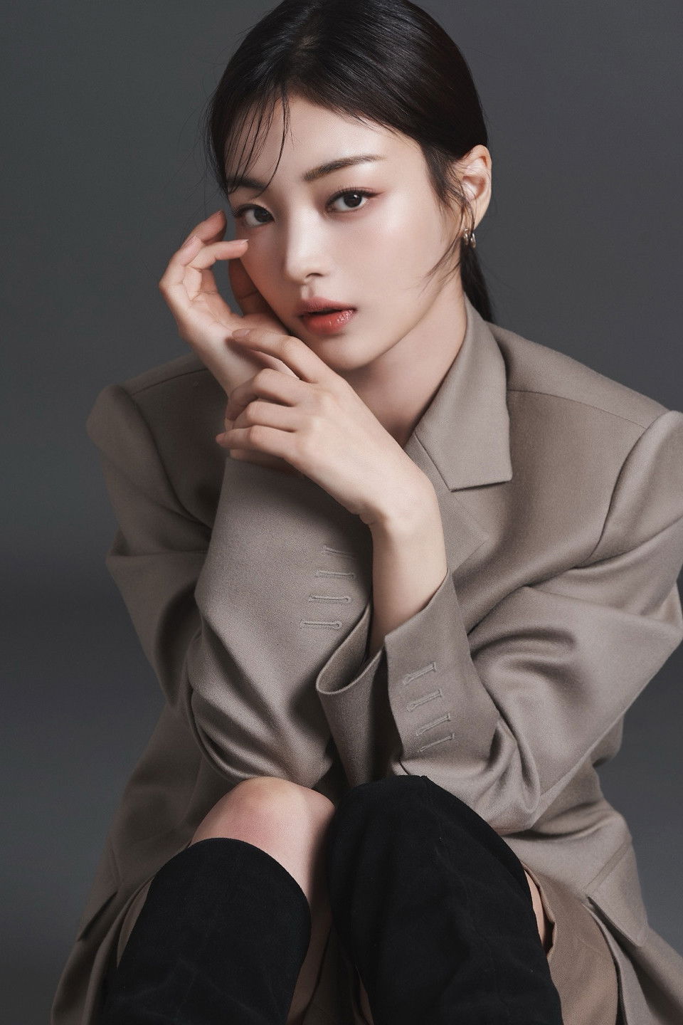 et billede af Nam Joo-yeon