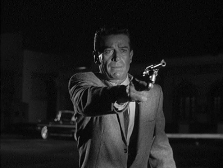 Prisoners' Wives S06E32 backdrop