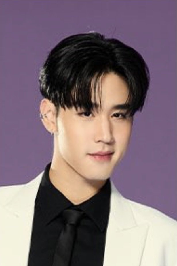 Phudtripart Bhudthonamochai's picture in the cast