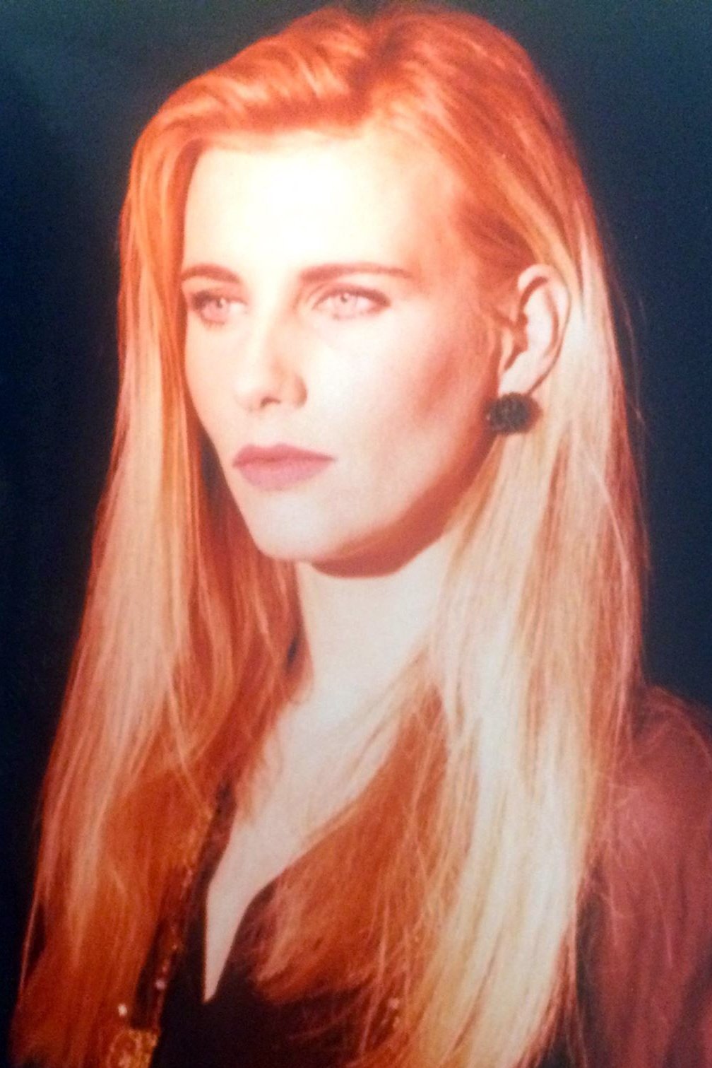 et billede af Melanie Redmond