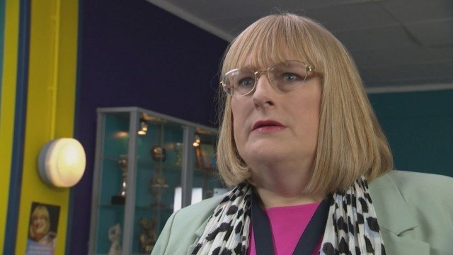 Hollyoaks 28x208