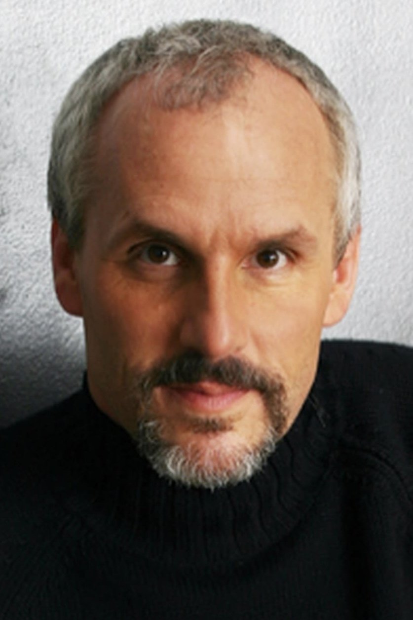 et billede af Seth Isler