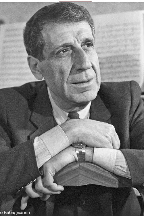 et billede af Arno Babadzhanyan