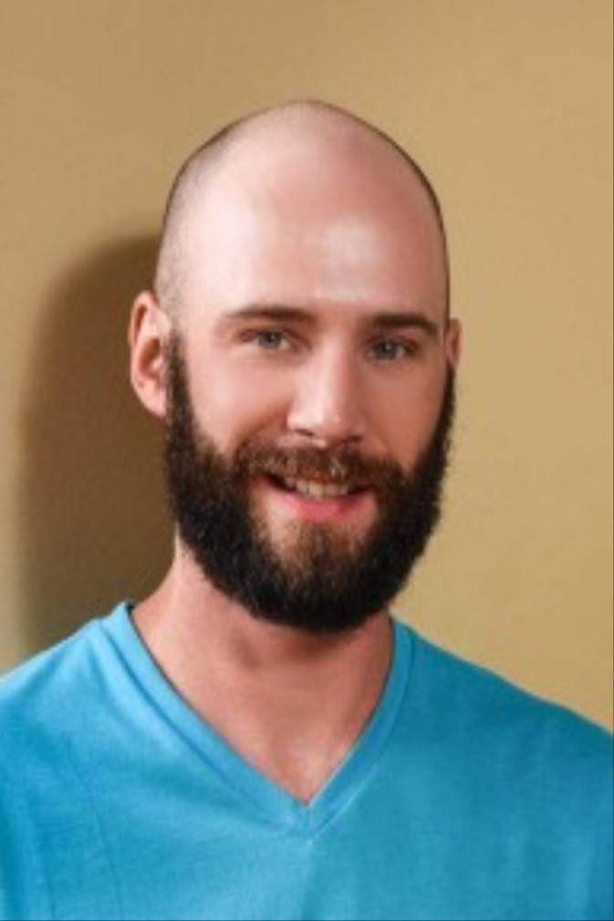 et billede af Hunter Adrian