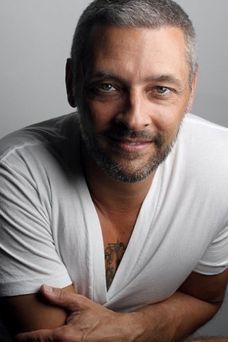 et billede af James Beaman