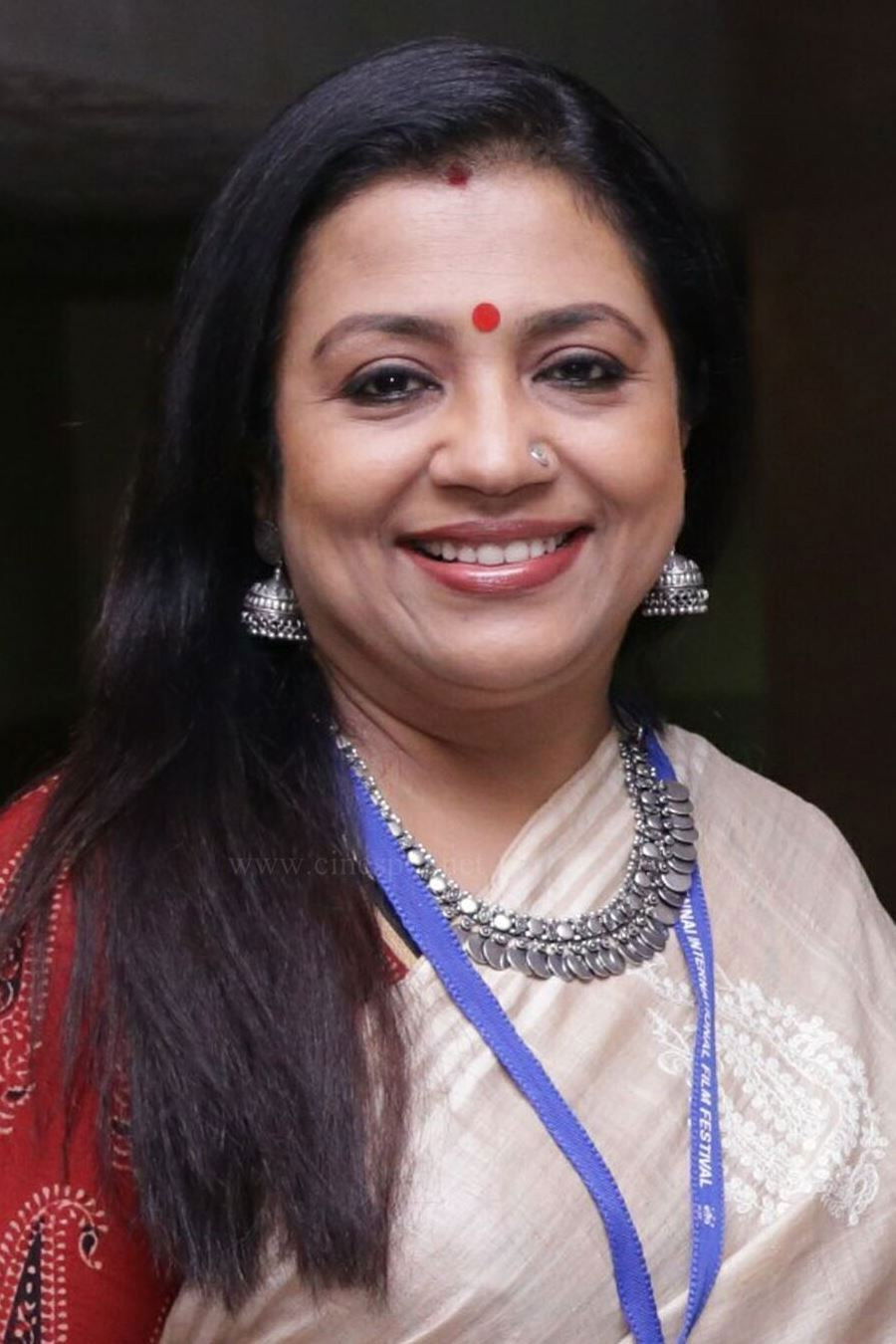 et billede af Poornima Bhagyaraj